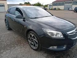 Schwarz Gebraucht 2013 Opel Insignia OPC Kombi | 8.990 € (Etwas zu teuer)