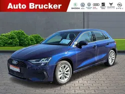 Navarra blau Gebraucht 2023 Audi A3 Sportback Comfort Limousine | 26.940 € (Guter Preis)