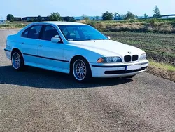 Weiß Gebraucht 1996 BMW 520 Limousine | 2.400 €