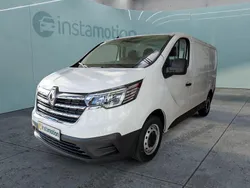 Weiß Gebraucht 2022 Renault Trafic Van | 30.749 € (Teuer)