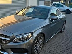 Grau Gebraucht 2016 Mercedes C220 AMG line Coupé | 23.000 € (Teuer)