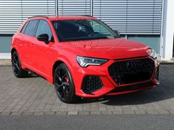 Rot Gebraucht 2020 Audi RS Q3 Sport SUV | 48.625 € (Fairer Preis)