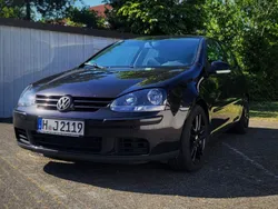 Schwarz Gebraucht 2006 VW Golf V Sportline Limousine | 3.800 € (Teuer)