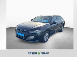 Grenadillschwarz metallic Gebraucht 2024 VW Passat Elegance Kombi | 37.960 € (Fairer Preis)