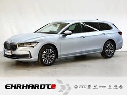 Silber Gebraucht 2025 Skoda Superb Selection Kombi | 44.489 € (Fairer Preis)