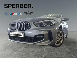 Grau Gebraucht 2022 BMW 118 M Sport Kleinwagen | 24.460 € (Fairer Preis)