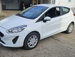 Weiß Gebraucht 2018 Ford Fiesta Trend Kleinwagen | 7.850 € (Fairer Preis)