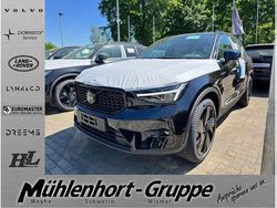Schwarz (onyx black metallic) Neu 2025 Volvo XC40 Ultra SUV | 47.208 € (Fairer Preis)
