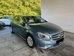 Blau Gebraucht 2013 Mercedes A180 Limousine | 10.880 € (Guter Preis)