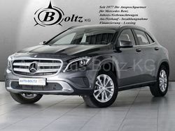 Grau Gebraucht 2016 Mercedes GLA180 Urban SUV | 19.999 € (Fairer Preis)