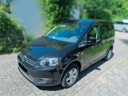 Schwarz Gebraucht 2011 VW Caddy Van / Kleinbus | 7.700 € (Teuer)