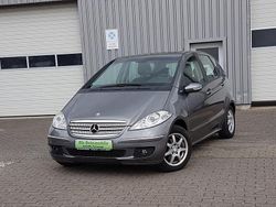 Grau Gebraucht 2007 Mercedes A170 Edition 1 Van / Kleinbus | 5.990 € (Fairer Preis)