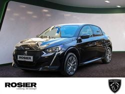 Schwarz Gebraucht 2021 Peugeot e-208 Allure Kleinwagen | 14.447 € (Fairer Preis)