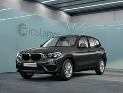 Grau Gebraucht 2021 BMW X3 Sport Line SUV | 37.550 € (Etwas zu teuer)
