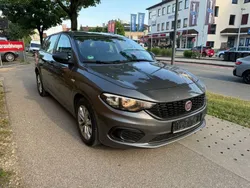 Grau Gebraucht 2019 Fiat Tipo Pop Kombi | 9.950 € (Guter Preis)