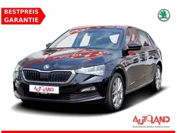 Schwarz magic perlefekt (metallic) Gebraucht 2021 Skoda Scala Ambition Kleinwagen | 18.490 € (Etwas zu teuer)