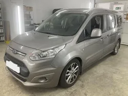 Silber Gebraucht 2017 Ford Grand Tourneo Connect Titanium Van / Kleinbus | 14.995 € (Guter Preis)