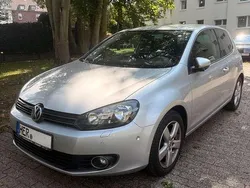 Grau Gebraucht 2011 VW Golf VI Team Kleinwagen | 4.950 € (Fairer Preis)
