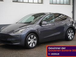 Grau Gebraucht 2022 Tesla Model Y Long Range AWD SUV | 33.550 € (Guter Preis)