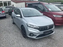Highland grey metallic Gebraucht 2022 Dacia Sandero Comfort Kleinwagen | 16.445 € (Guter Preis)