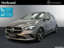 Metalliclack mountaingrau Gebraucht 2025 Mercedes B200 Progressive Van / Kleinbus | 35.490 € (Fairer Preis)