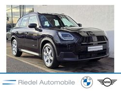Midnight black metallic Gebraucht 2025 Mini Countryman Classic SUV | 31.490 € (Guter Preis)