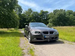 Braun Gebraucht 2010 BMW 320 Cabriolet Sport Line Cabrio | 11.500 € (Fairer Preis)
