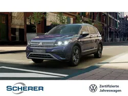 Atlantic blue metallic (metallic) Gebraucht 2024 VW Tiguan Allspace Elegance SUV | 39.930 € (Guter Preis)