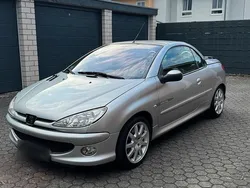 Silber Gebraucht 2006 Peugeot 206 CC Cabrio | 900 € (Guter Preis)
