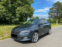 Grau Gebraucht 2018 Skoda Fabia Clever Kombi | 10.400 € (Guter Preis)