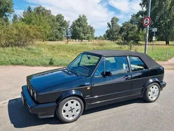 Schwarz Gebraucht 1993 VW Golf Cabriolet Classicline Cabrio | 8.200 €