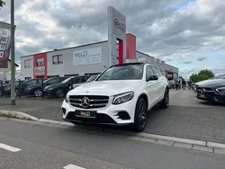Diamantweiss metalliclack Gebraucht 2018 Mercedes GLC250 AMG line SUV | 26.950 € (Fairer Preis)