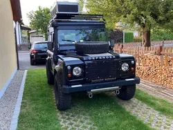 Schwarz Gebraucht 2005 Land Rover Defender SUV | 33.000 € (Etwas zu teuer)