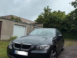Schwarz Gebraucht 2005 BMW 320 Limousine | 3.700 € (Fairer Preis)