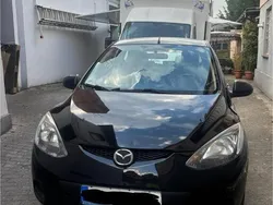 Schwarz Gebraucht 2010 Mazda 2 Kleinwagen | 2.600 € (Fairer Preis)