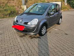Grau Gebraucht 2013 Renault Modus Van / Kleinbus | 3.500 €