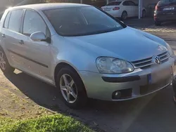 VW Golf V