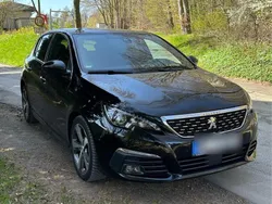 Schwarz Gebraucht 2019 Peugeot 308 Allure Limousine | 14.999 € (Teuer)