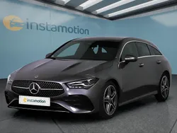 Grau Gebraucht 2024 Mercedes CLA200 Limousine | 35.649 € (Etwas zu teuer)