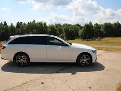 Weiß Gebraucht 2019 Mercedes E53 AMG AMG Kombi | 38.499 € (Guter Preis)
