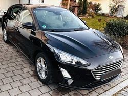 Schwarz Gebraucht 2021 Ford Focus Cool & Connect Limousine | 13.300 € (Superpreis)