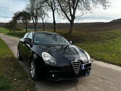Schwarz Gebraucht 2010 Alfa Romeo Giulietta Limousine | 4.700 €