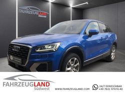 Blau Gebraucht 2017 Audi Q2 Design SUV | 21.390 € (Fairer Preis)
