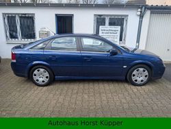 Blau Gebraucht 2004 Opel Vectra GTS Limousine | 10.000 €