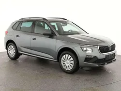 Graphite grau metallic Neu 2025 Skoda Kamiq Selection SUV | 26.045 € (Guter Preis)