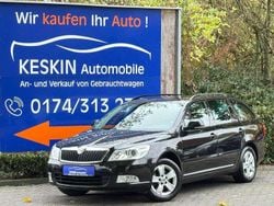 Schwarz Gebraucht 2011 Skoda Octavia Impuls Edition Kombi | 3.490 € (Fairer Preis)