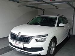 Weiß Gebraucht 2023 Skoda Kamiq Ambition SUV | 22.290 € (Fairer Preis)