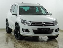 Weiß Gebraucht 2016 VW Tiguan LOUNGE SUV | 18.500 € (Fairer Preis)