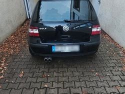 Schwarz Gebraucht 2000 VW Golf R Limousine | 2.600 € (Fairer Preis)