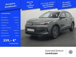 Grün Gebraucht 2024 VW Tiguan Life SUV | 35.988 € (Guter Preis)